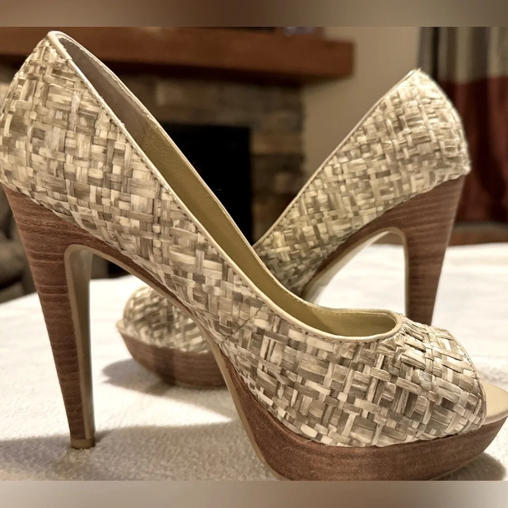 (6) Multi-Gradient Levity Raffia Woven Peep Toe Stiletto ~4.75” Heel